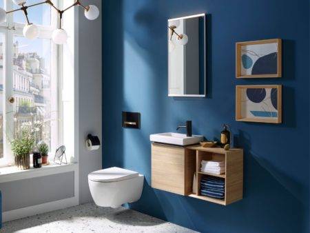 Geberit iCon WC und Handwaschbecken in Weiß matt.
