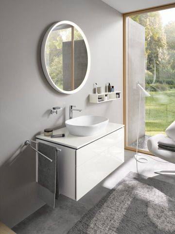 L-Cube Spiegel mit Beleuchtung 900 x 53mm