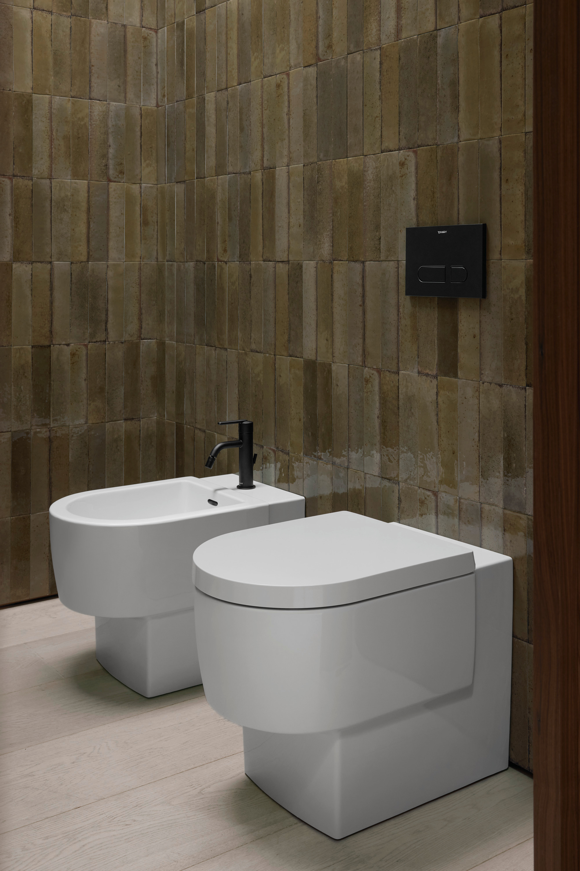 Balcoon Stand-Bidet