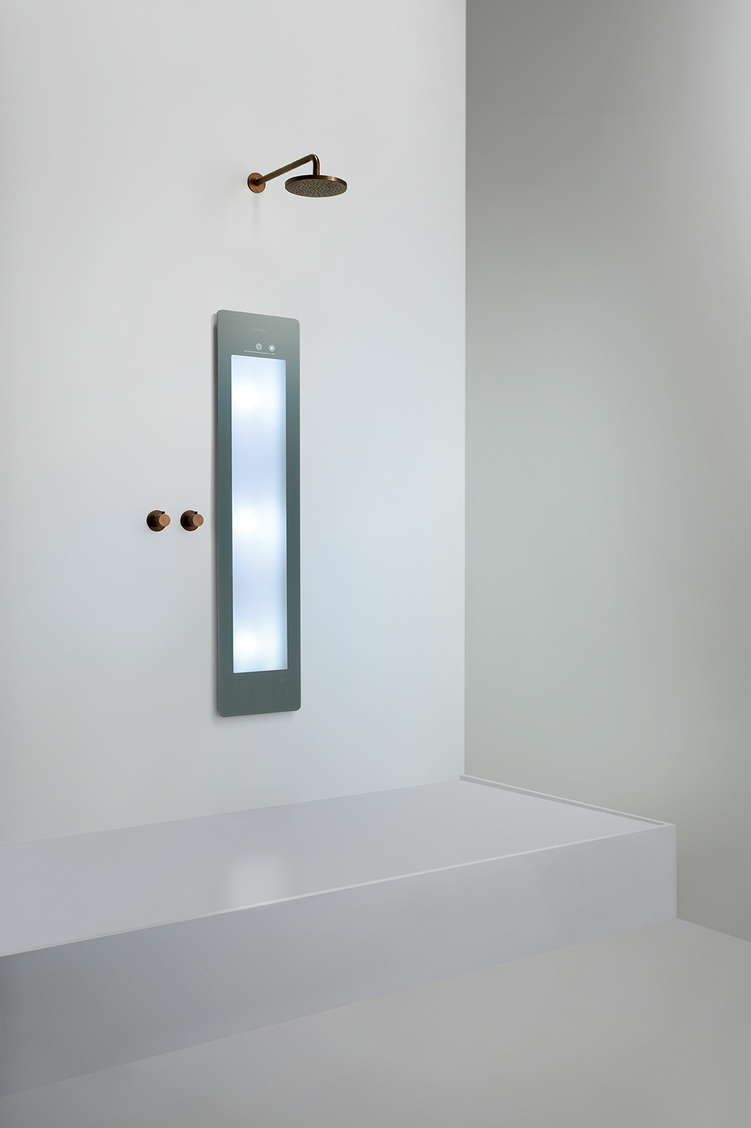 Round Line Plus/M Infrarot und UV-Stahler für Dusche