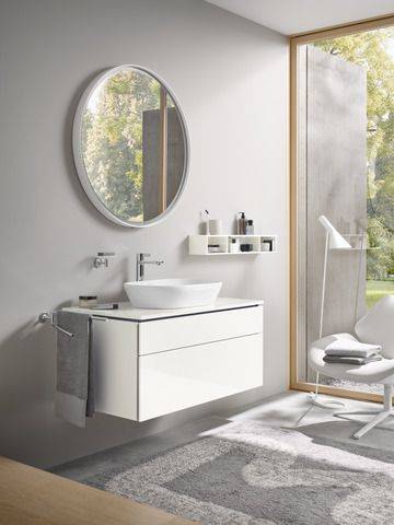 L-Cube Spiegel mit Beleuchtung 900 x 53mm