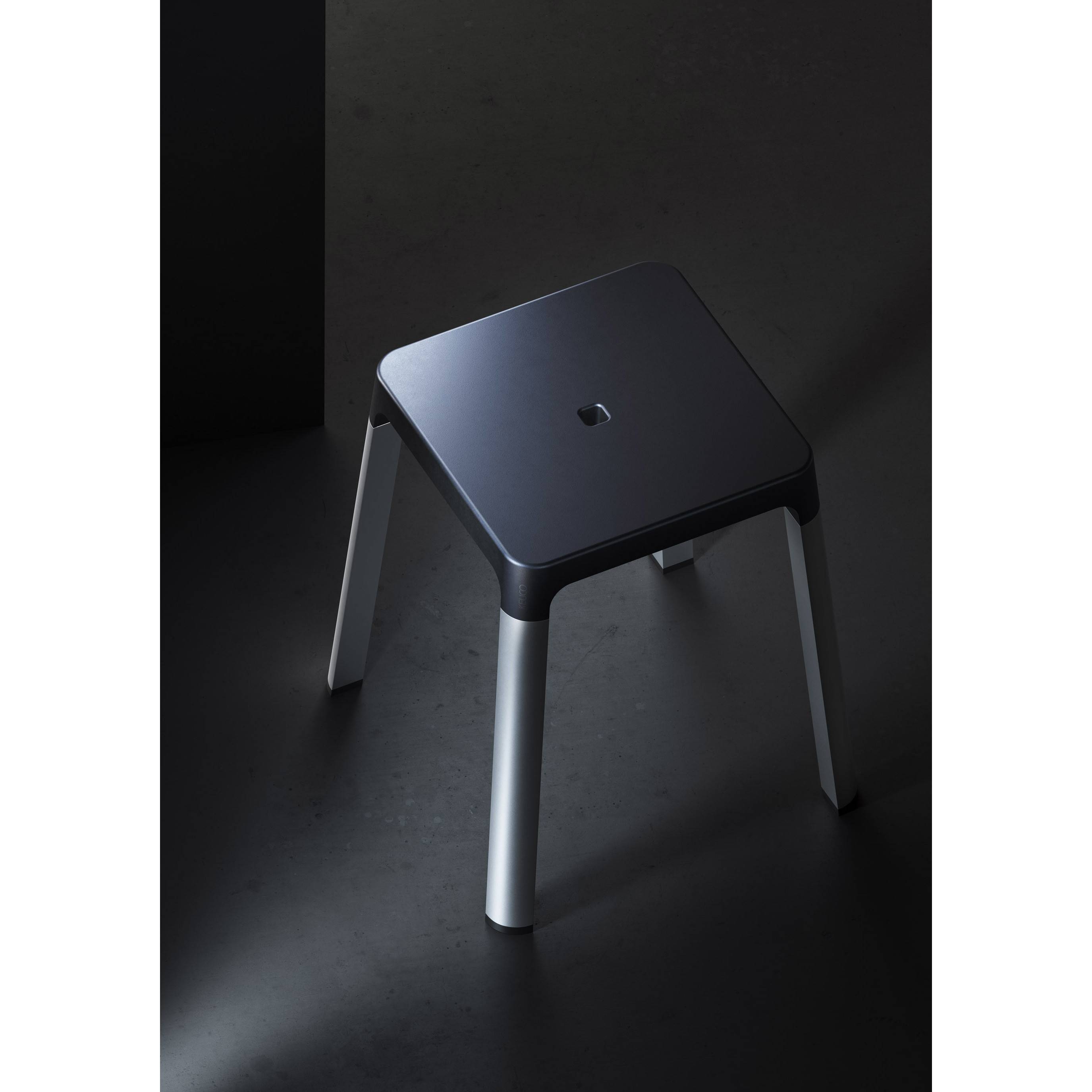35082170037 AXESS Hocker