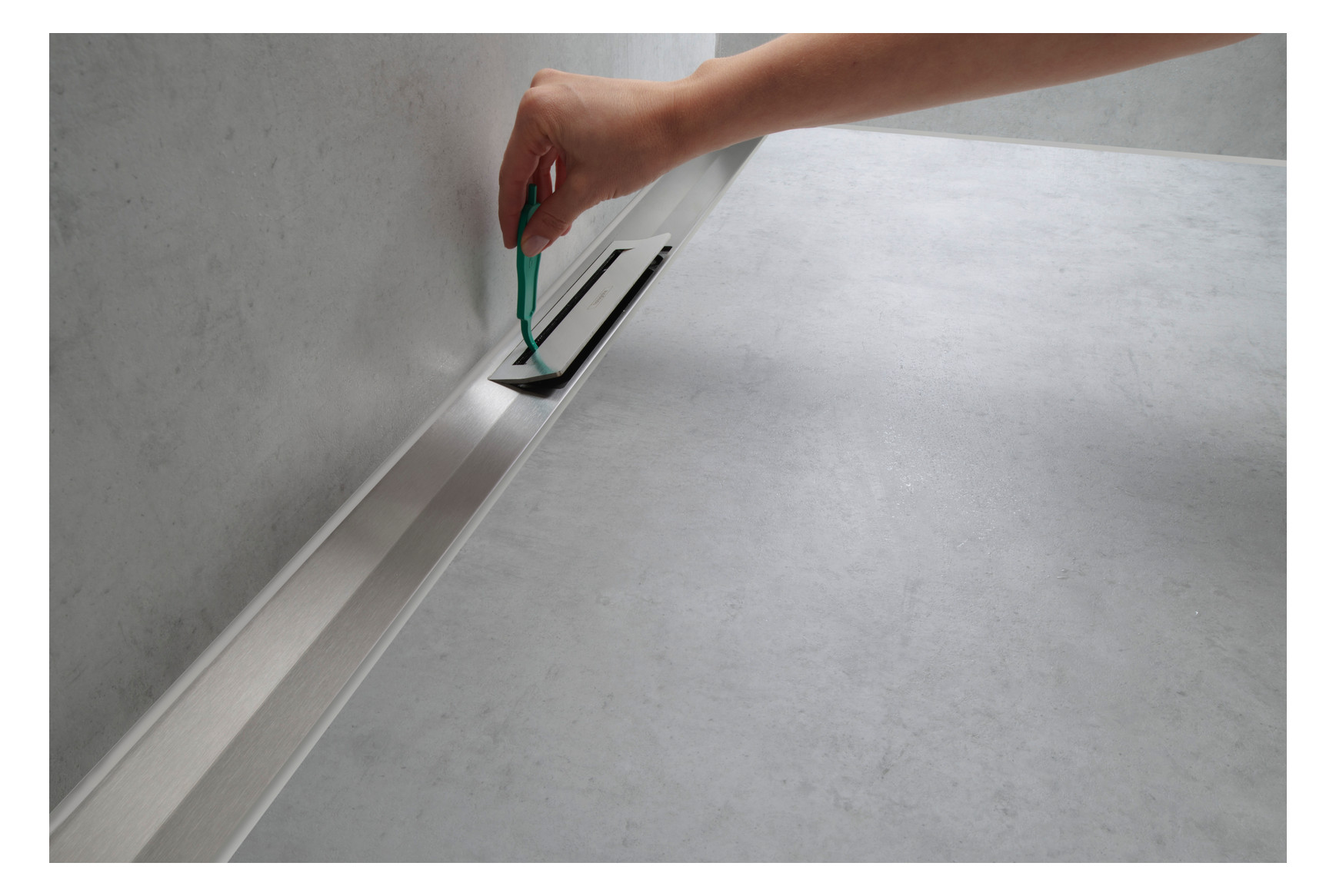 RainDrain Flex prefabricated set shower channel 1600 can be shortened for wall mounting