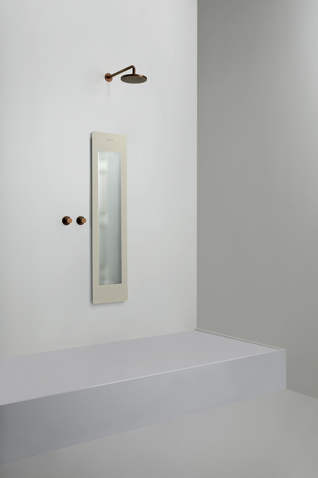 Round Line Plus/M Infrarot und UV-Stahler für Dusche