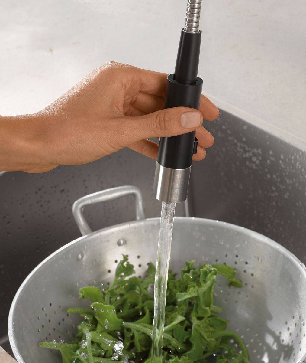 Sync Einhebelmischer Pull-down mit Brausefunktion
