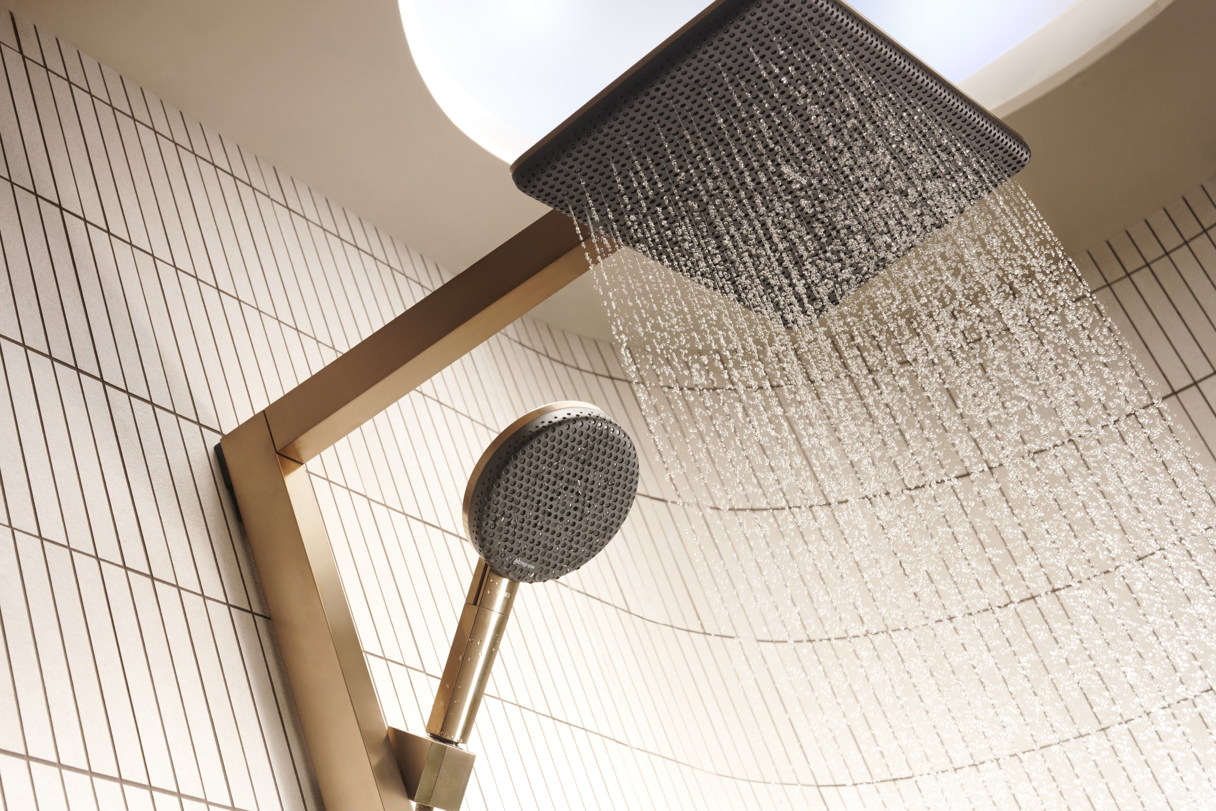 Raindance Alive Q shower system 210/340 2 spray types with ShowerSelect Comfort, water-saving
