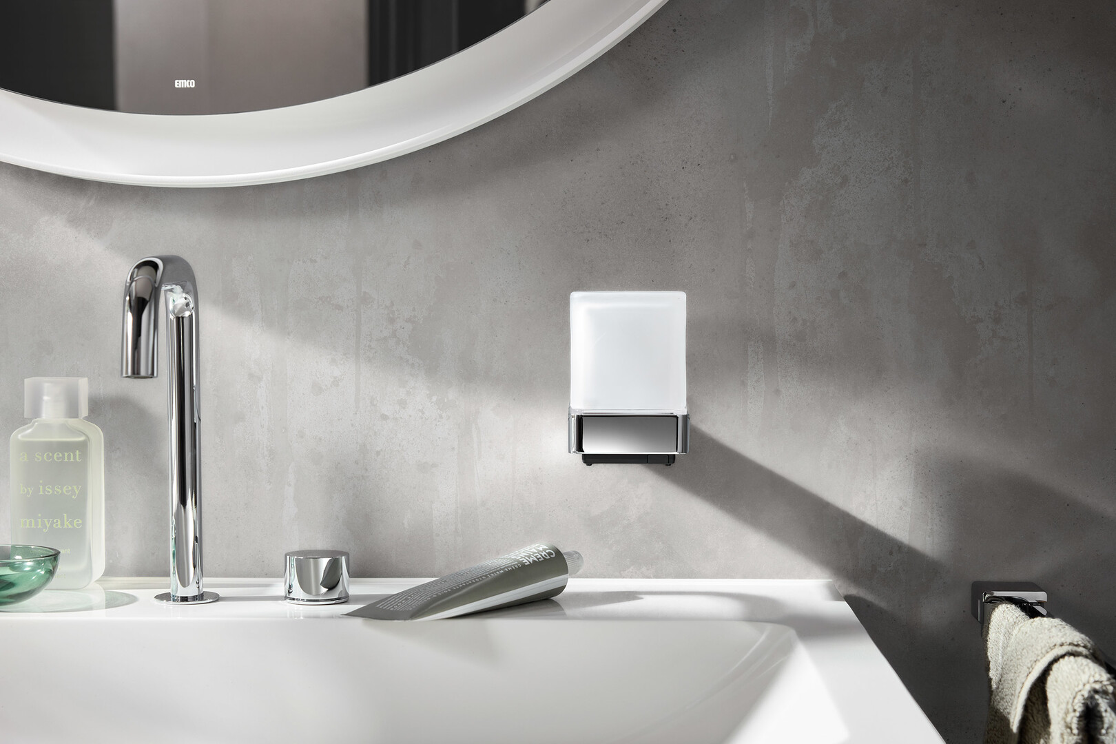 FLOW Sensor-Seifenspender