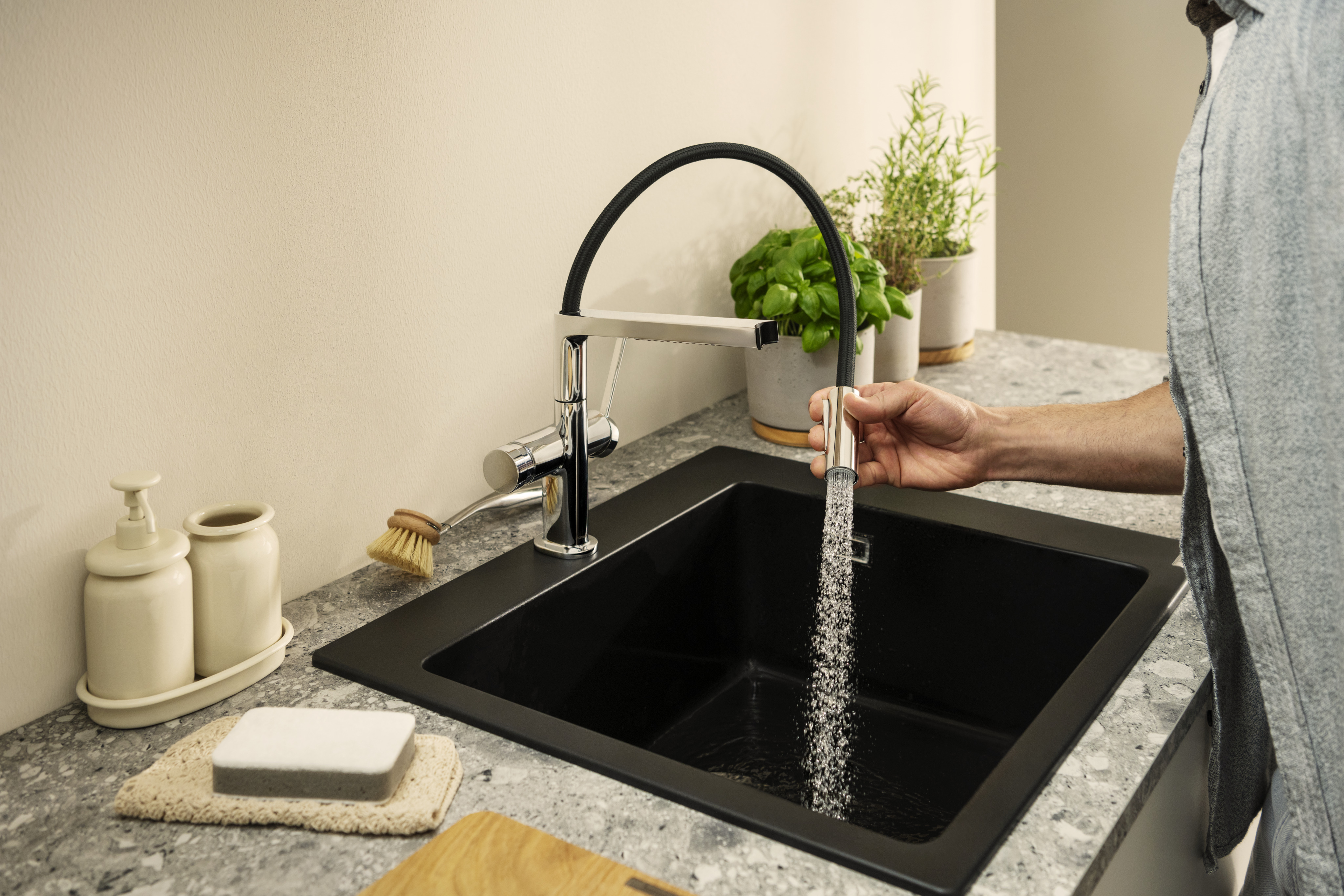 Talis Select M54 PowderSpray single lever kitchen mixer | Chrome