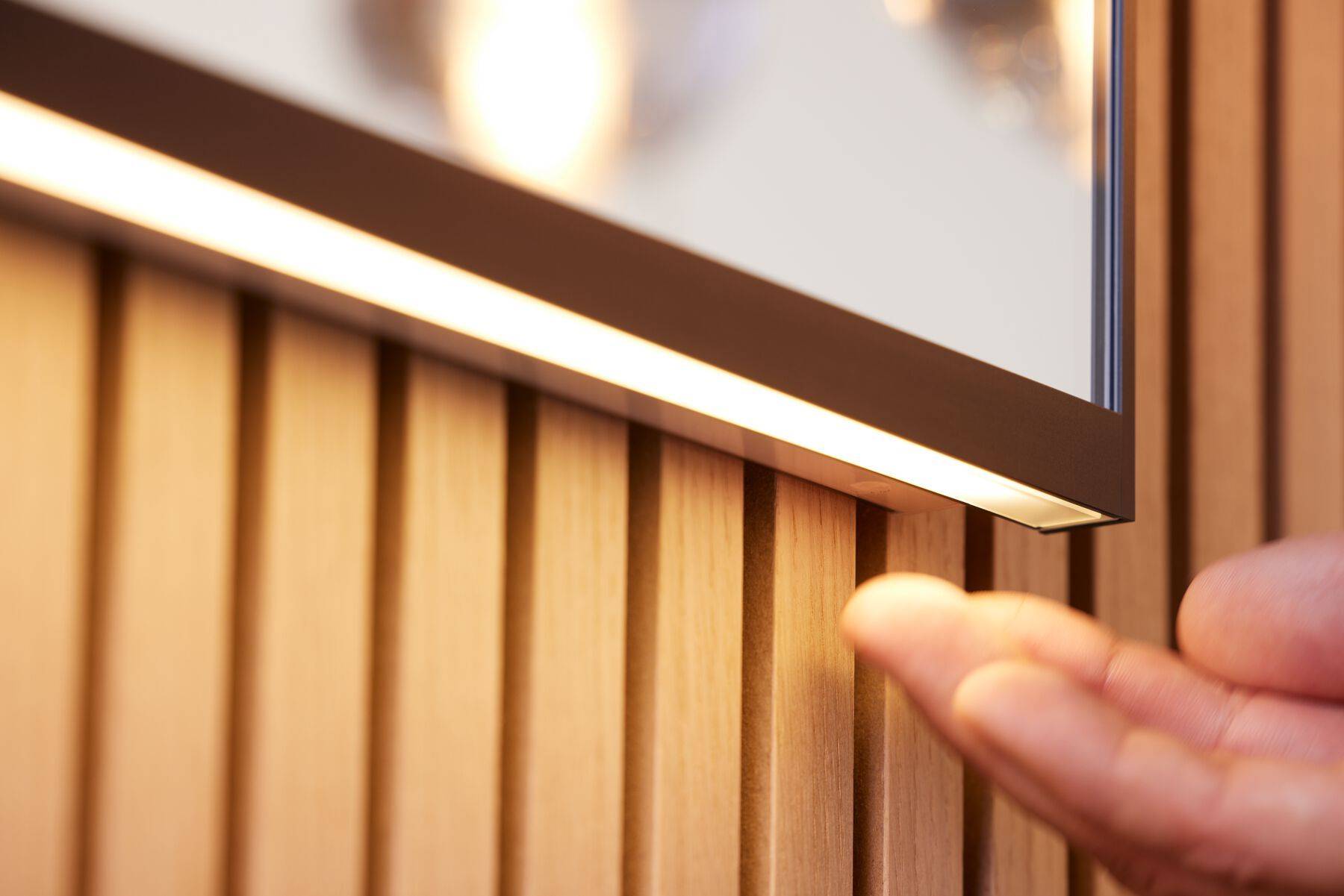 Option Plus Square Lichtspiegel 105cm breit