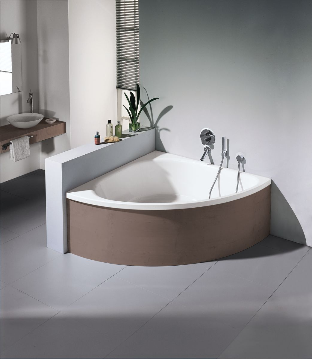Eck-Doppelbadewanne von Bette.