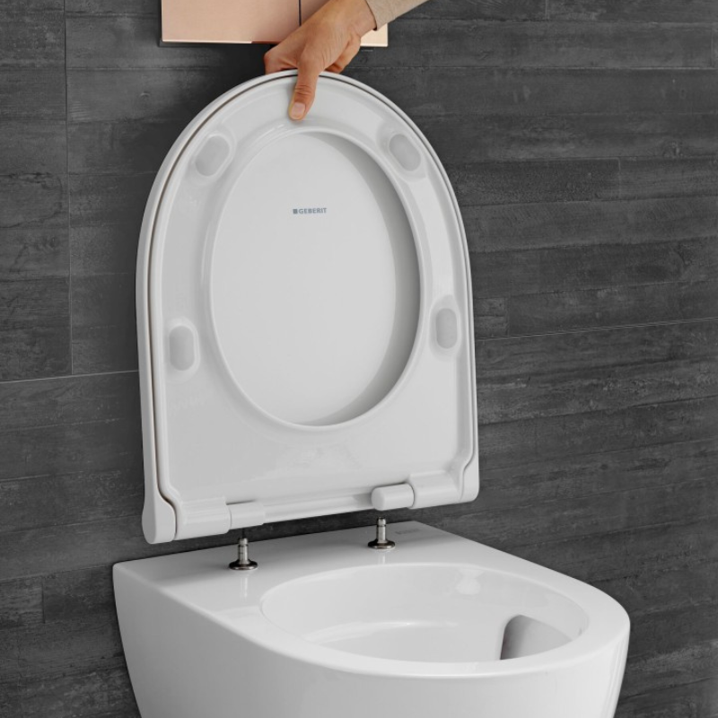 Abnehmbarer WC-Sitz.