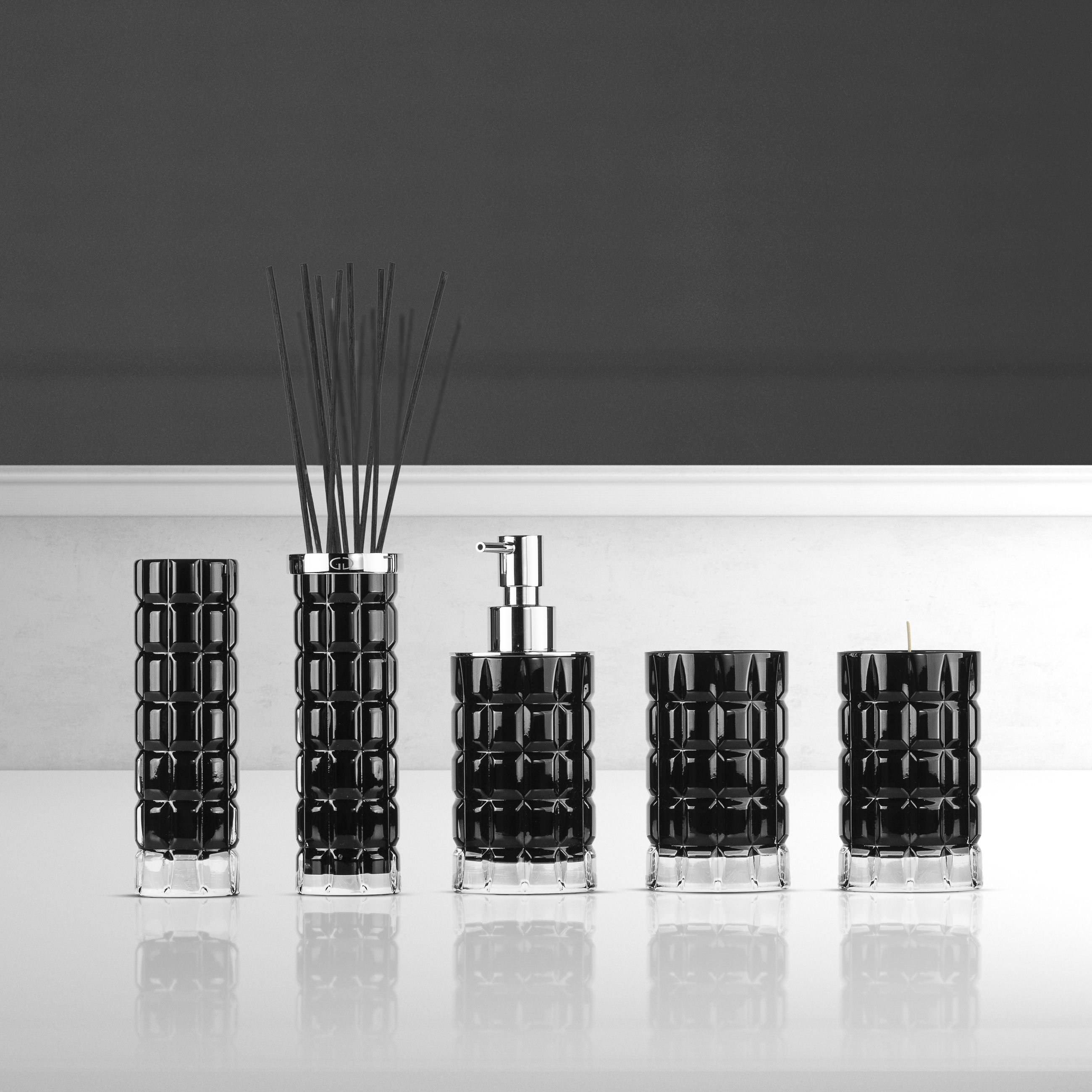 Valentino 3 Glas mit Duftkerze VALENTINO3T30